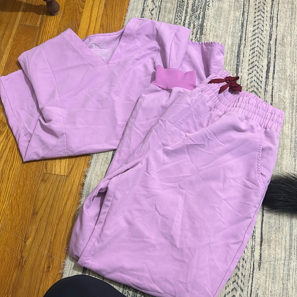 figs scrub set
